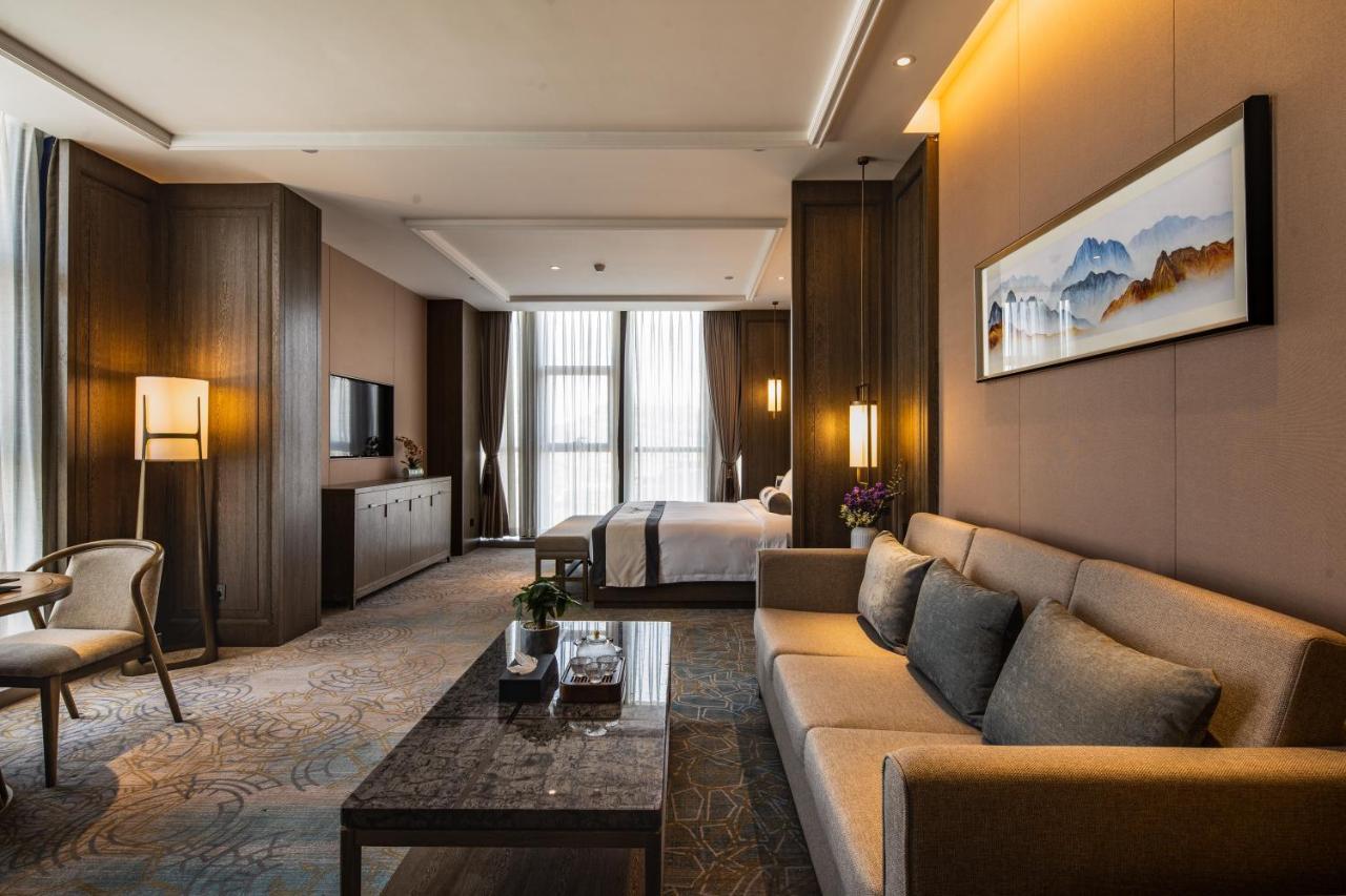 Jinling Grand Hotel Čchung-čching Exteriér fotografie